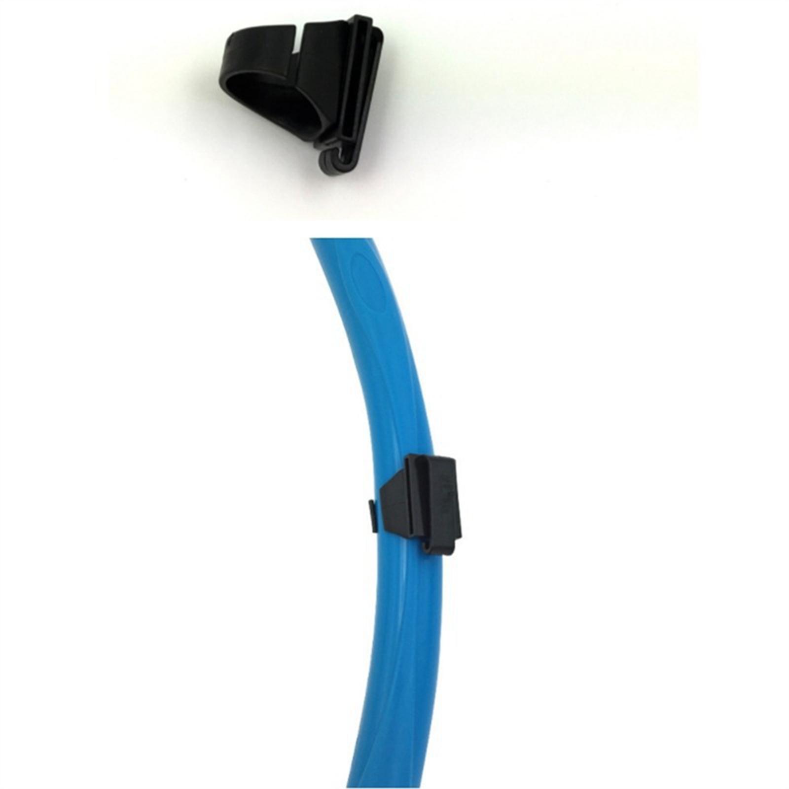 シュノーケルキーパーホルダー ブラックシリコンプラスチック製 - Snorkeling Gear のレビューと価格