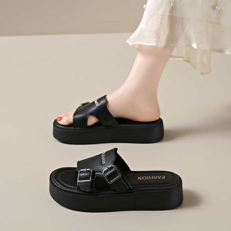 滑り止め T ストラップ女性かわいい履物スリッパフリップフロ - Water Shoes のレビューと価格
